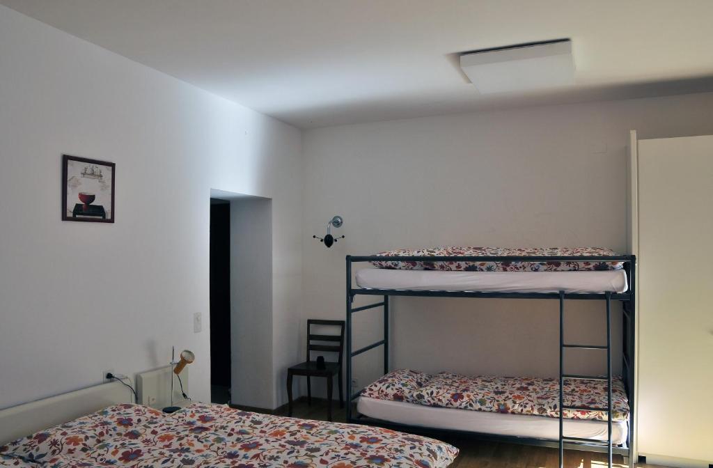 Defanti Hotel Lavorgo Værelse billede